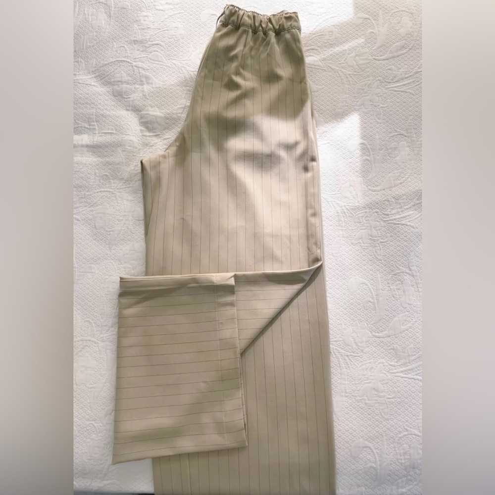 No Boundaries Tan Dress Pants with Relaxed Fit